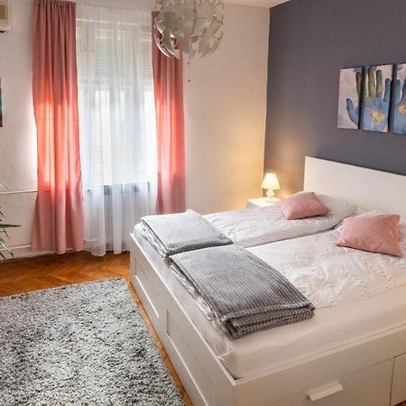 Neimar Apartment With Great Wi-Fi And Free Parking ベオグラード エクステリア 写真