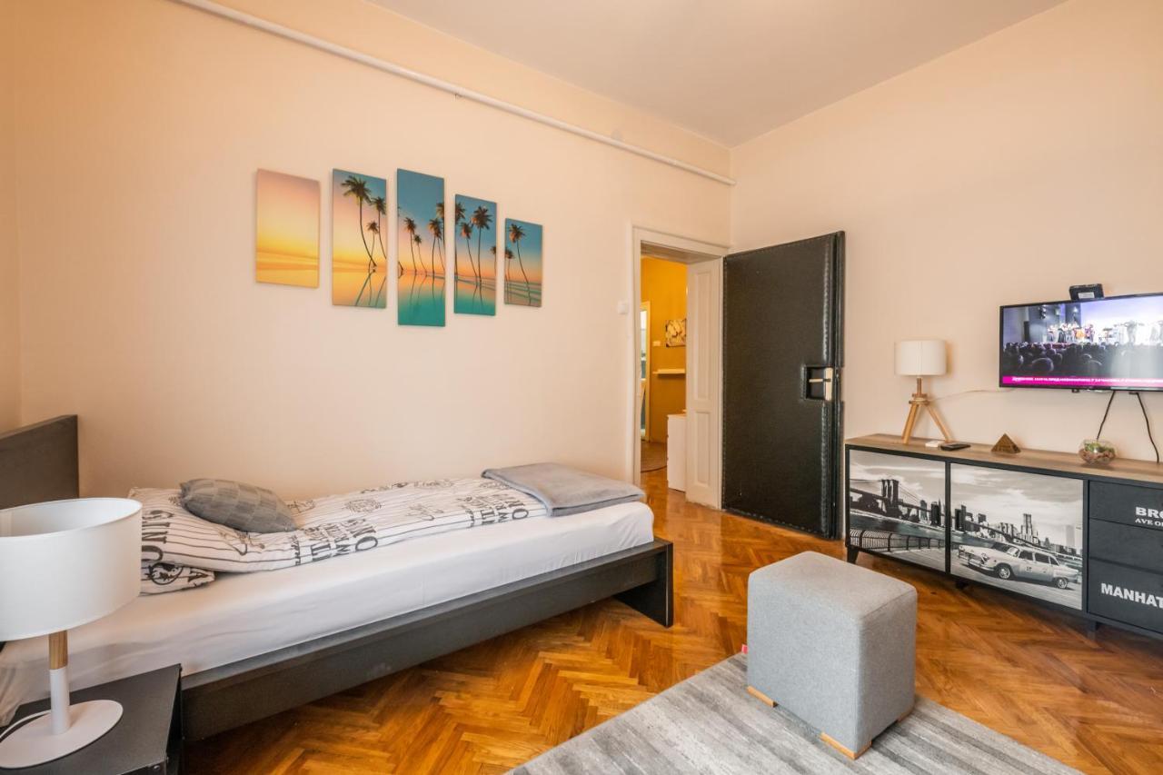 Neimar Apartment With Great Wi-Fi And Free Parking ベオグラード エクステリア 写真
